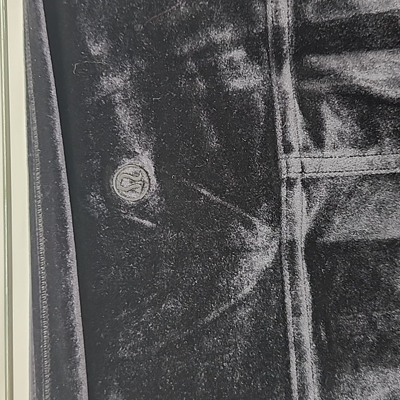 Lululemon Wunder Lounge High Rise Tight Velvet 28" Black Leggings Size 6 - Picture 7 of 8